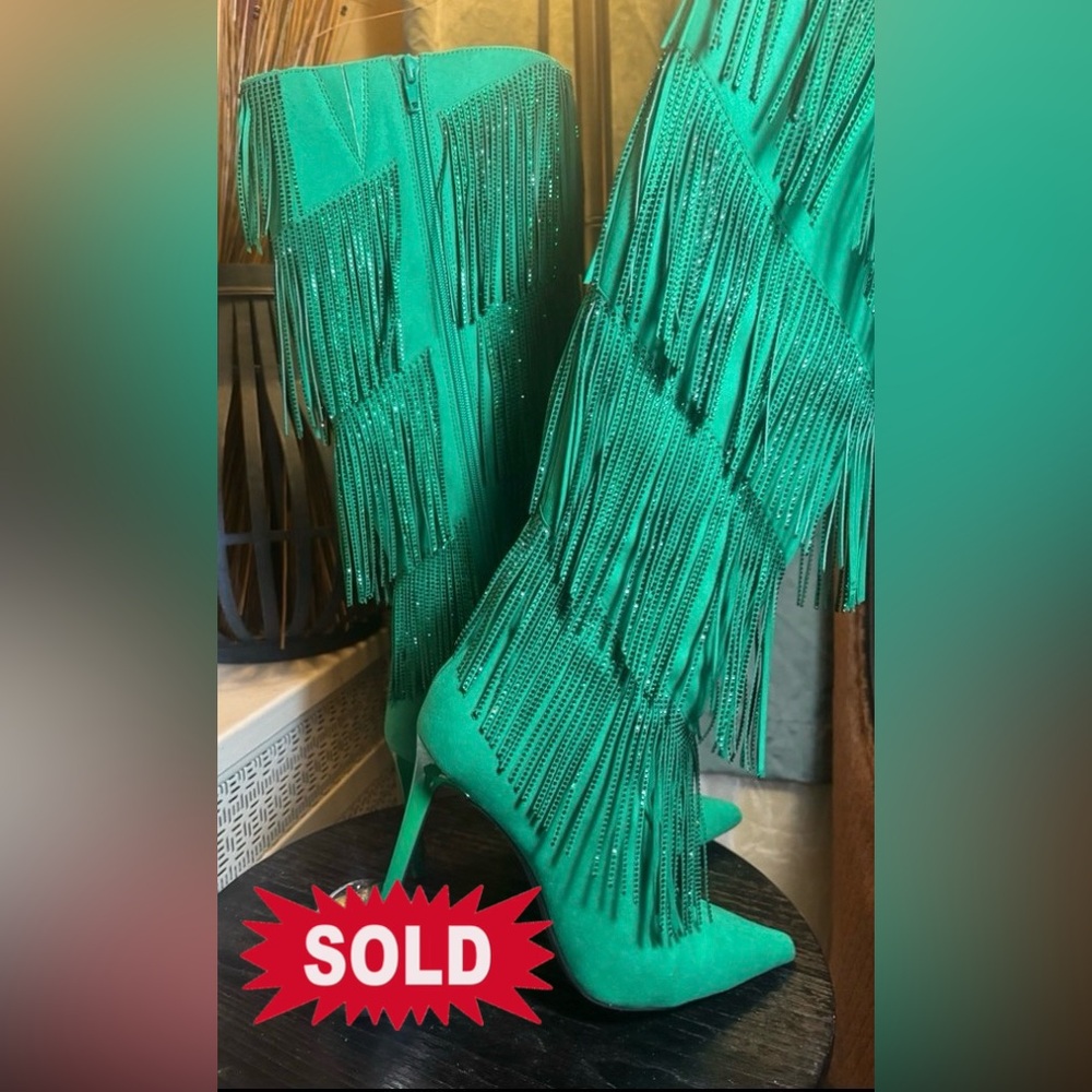 SOLD!!! NWOT - Green dressy rhinestone Fringe boots - Picture 1 of 6